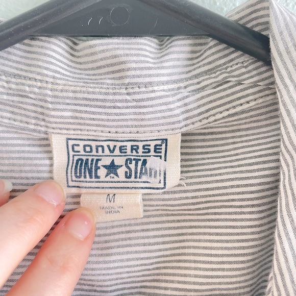 Converse Top - Picture 4 of 4